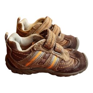 Toddler Boy’s Stride Rite Tennis Shoes Brown Hook & Loop Size 5.5M "Dean"